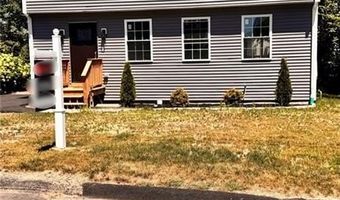 87 Dunedin St, Cranston, RI 02920