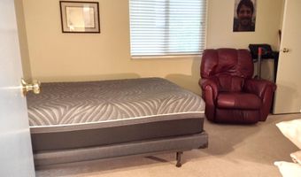 157 Rancho Adolfo Dr 39, Camarillo, CA 93012