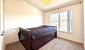1870 Lindsay Ln, Ann Arbor, MI 48104