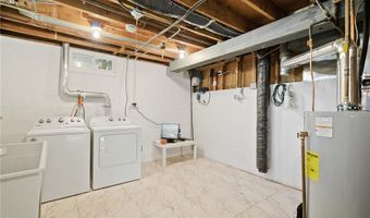 321 Dunham Dr, Anoka, MN 55303