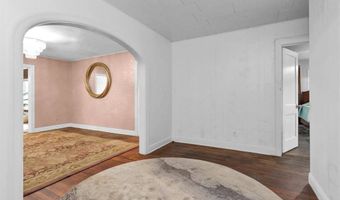 205 S Hood St, Alvin, TX 77511