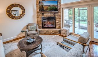 123 Bear Cub Ln 123, Banner Elk, NC 28604
