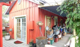 21 Temby Ave, Bisbee, AZ 85603