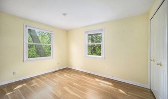 2225 Tilsby Ct, Ann Arbor, MI 48103
