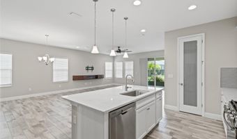 5607 LIMELIGHT Dr, Apollo Beach, FL 33572