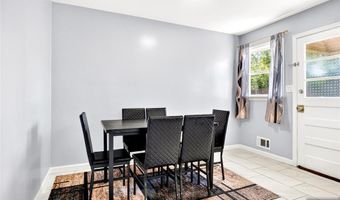 166 Pleasant Ave, Bergenfield, NJ 07621