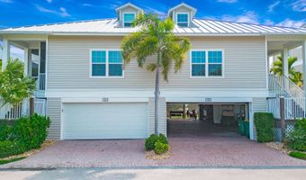 318 ANGLER Dr 402, Goodland, FL 34140