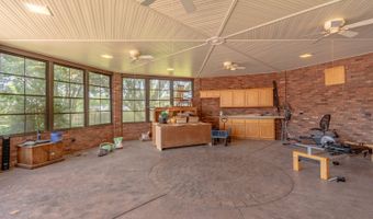801 Lynnview Dr, Albany, KY 42602