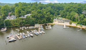1755 Robinhood Rd, Annapolis, MD 21401