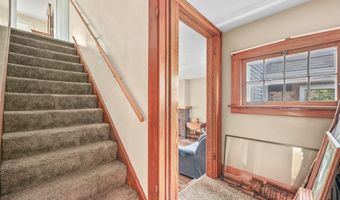 2195 Blenheim Ave, Alliance, OH 44601