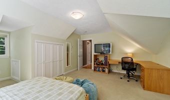 277 Main St, Bolton, MA 01740