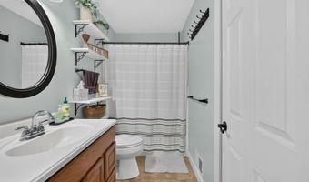 15510 Davis Dr, Addison, MI 49220