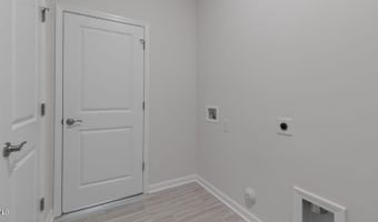 415 Thistle Meadow Ln, Aberdeen, NC 28315