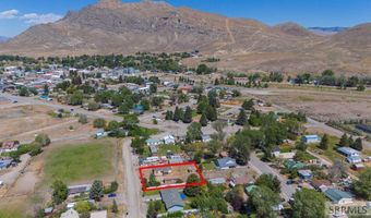 635 Thelma Ave, Arco, ID 83213