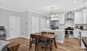 2151 Mcclintock Rd 112, Charlotte, NC 28205