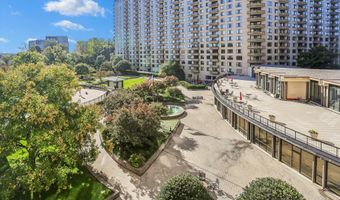 5225 POOKS HILL Rd 417N, Bethesda, MD 20814