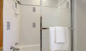 616 W Park St, Arlington Heights, IL 60005