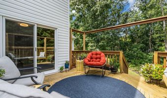 16 SHELLI Ter, Barnegat, NJ 08005