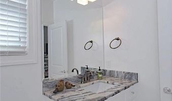 1001 Fairview Dr, Auburn, AL 36830