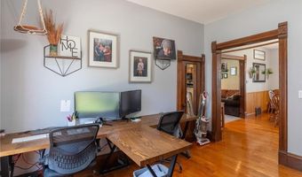 136 1st Ave, Alden, MN 56009