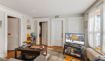 103 N Champlain St, Burlington, VT 05401