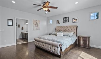 7190 Earhart Rd, Ann Arbor, MI 48105