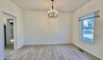 410 E Taylor Ave, Arkansas City, KS 67005