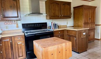 3317 HWY 52, Beattyville, KY 41311