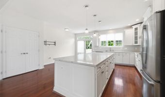 24267 PURPLE FINCH Dr, Aldie, VA 20105