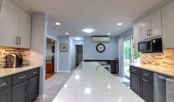 111 Windswept E Dr, Amsterdam, NY 12010