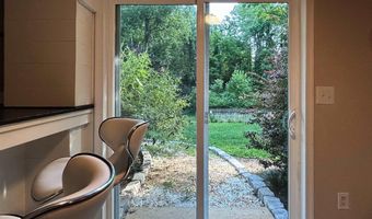 1203 AFTON MOUNTAIN Rd, Afton, VA 22920