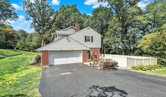13 EDGEDALE Ct, Reading, PA 19610