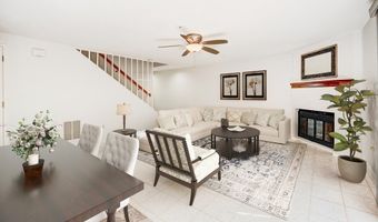 522 Tumbling Hawk 522, Acton, MA 01718