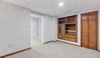 155 CONNIE, Basye, VA 22810