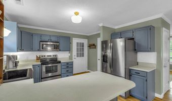 181 Finley Rd, Belton, SC 29627