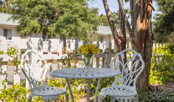 1711 Duke St, Beaufort, SC 29902
