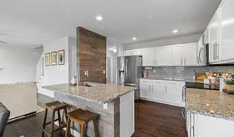 2234 3rd Ave SE, Altoona, IA 50009