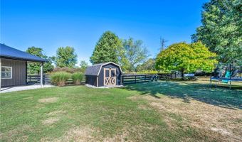 4829 Laubert Rd, Atwater, OH 44201