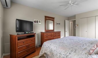 30 Sweet Meadow Ct 15, Narragansett, RI 02882