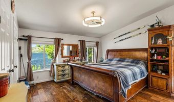 13075 S Shore Dr, Cataldo, ID 83810