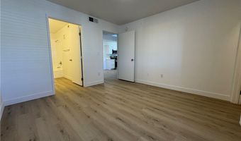950 Seven Hills Dr 217, Henderson, NV 89052