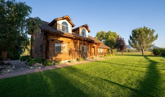 400 Lagoon Ln, Challis, ID 83226