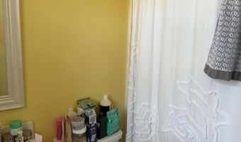 64 Lozano Rd, Albany, KY 42602
