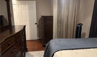 1411 Consuelo St, Alice, TX 78332