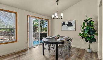 1961 NE Windy Tree Ct, Bend, OR 97701
