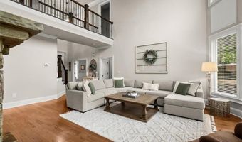 4856 Grandview Ct, Flowery Branch, GA 30542