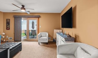 14 E Coddington Ave E, Avenel, NJ 07001
