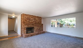 153 Peach Tree Ln, Albany, OR 97321