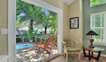 1941 SEMINOLE Rd, Atlantic Beach, FL 32233