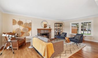 768 Sonrisa St, Solana Beach, CA 92075